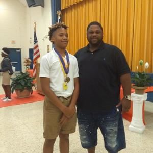 Meet your Posher, Derrick